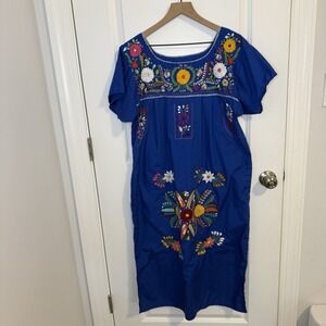 Vintage Mexican Dress Oaxacan Hand Embroidered Floral Peasant Blue Caftan M/L